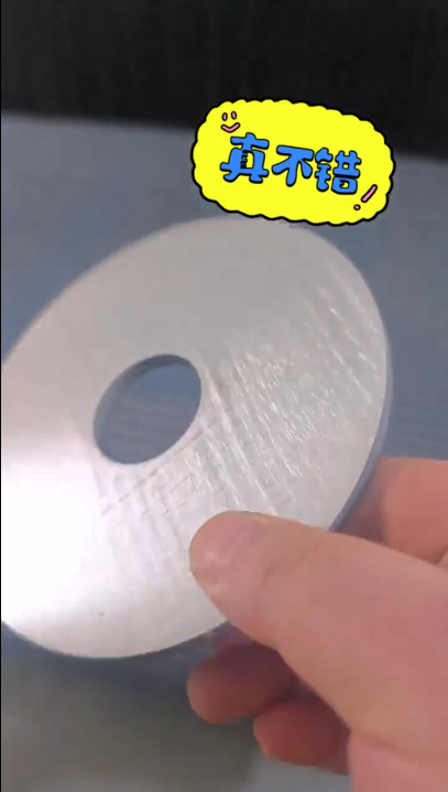 福州抛光拉丝机对碳钢表面进行锈迹毛刺处理